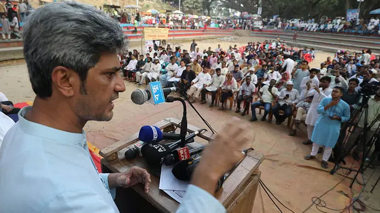 ইসকনের ব্যানারে আ.লীগ আইনজীবী সাইফুলকে হত্যা করেছে বললেন সাকি